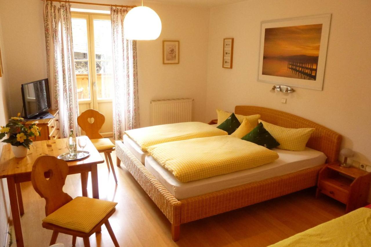 Landgasthof Berg Eurasburg Habitación foto