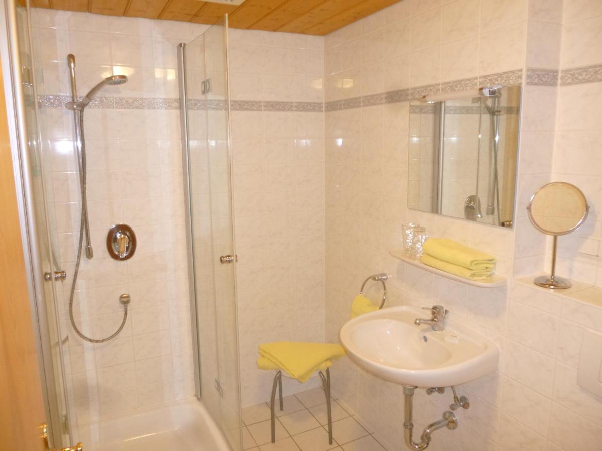 Landgasthof Berg Eurasburg Habitación foto